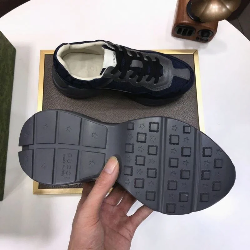Compact Gucci Rhyton Shoes 25350