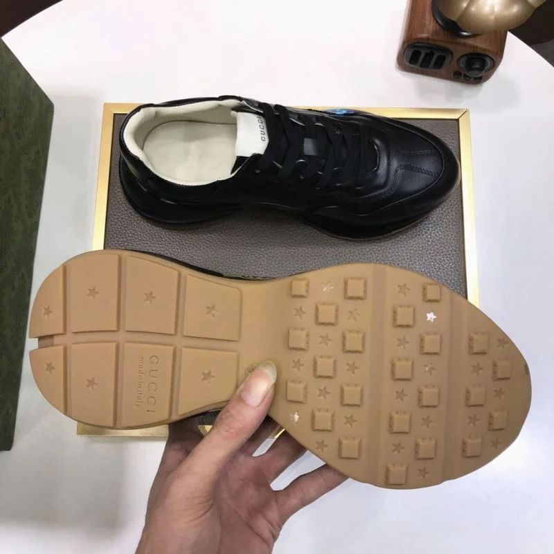 Snug Gucci Rhyton Shoes 25354