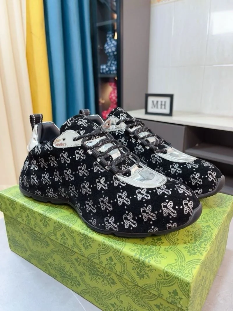 RelaxedFit Gucci Rhyton Shoes 25331