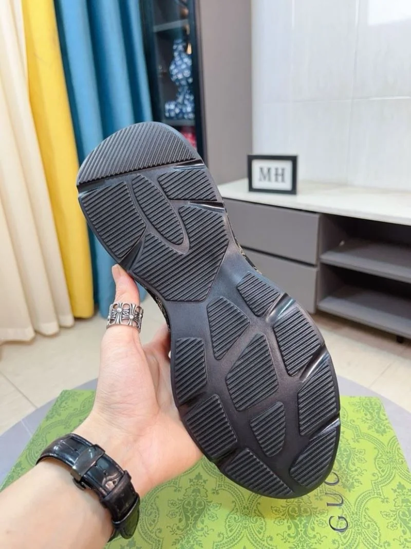 Gucci Rhyton Shoes Cozy 25345