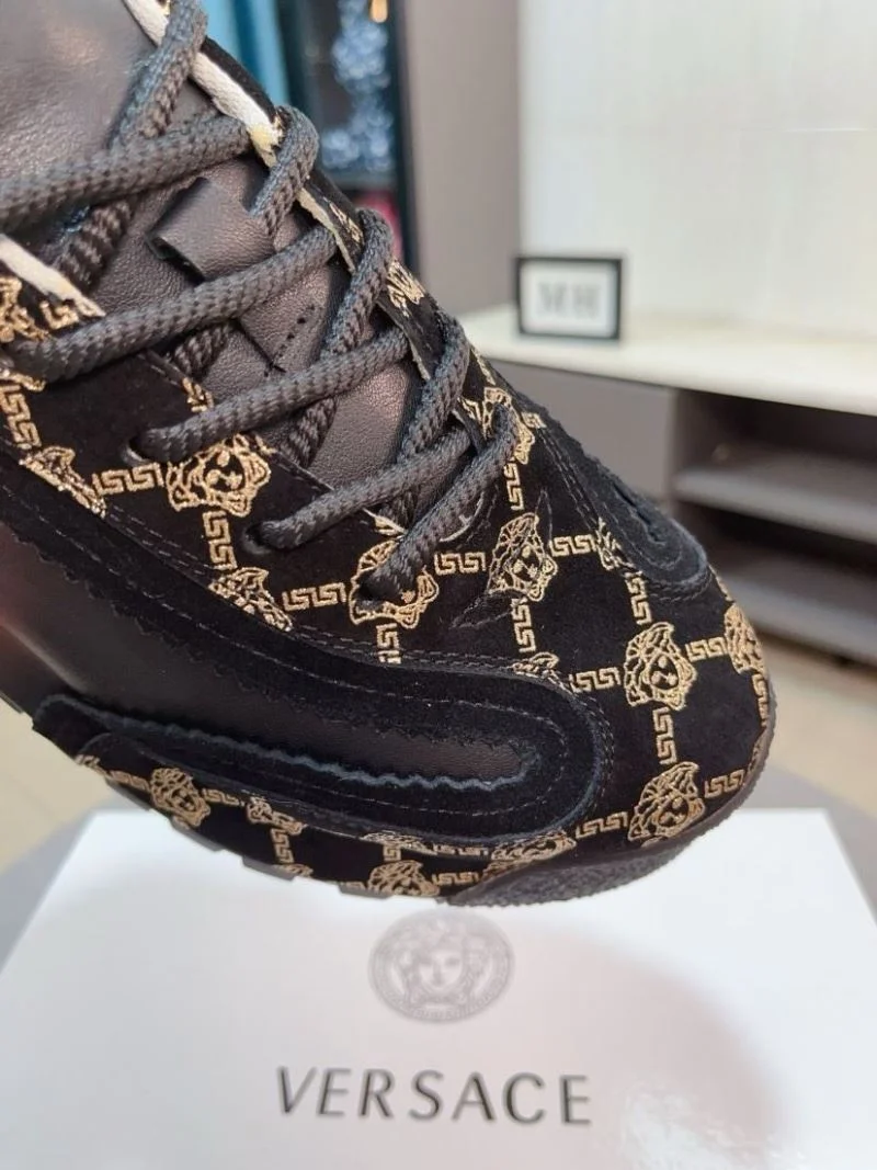 Gucci Rhyton Shoes Thermal 25319