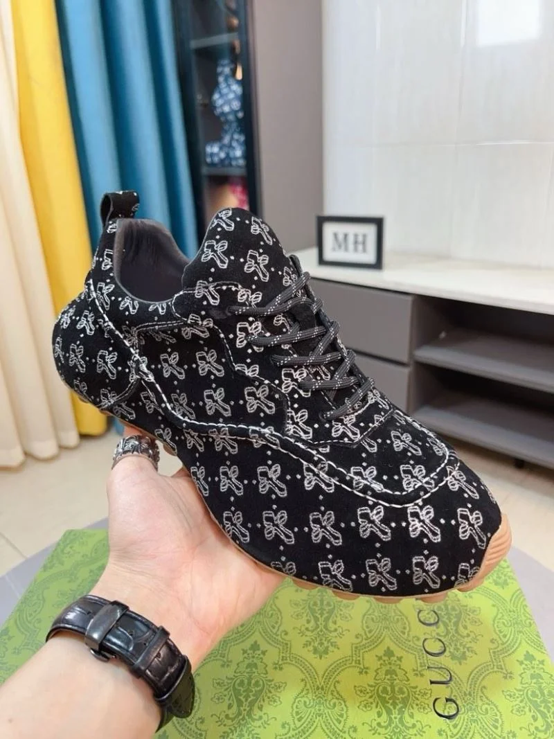 Gucci Rhyton Shoes UrbanChic 25324