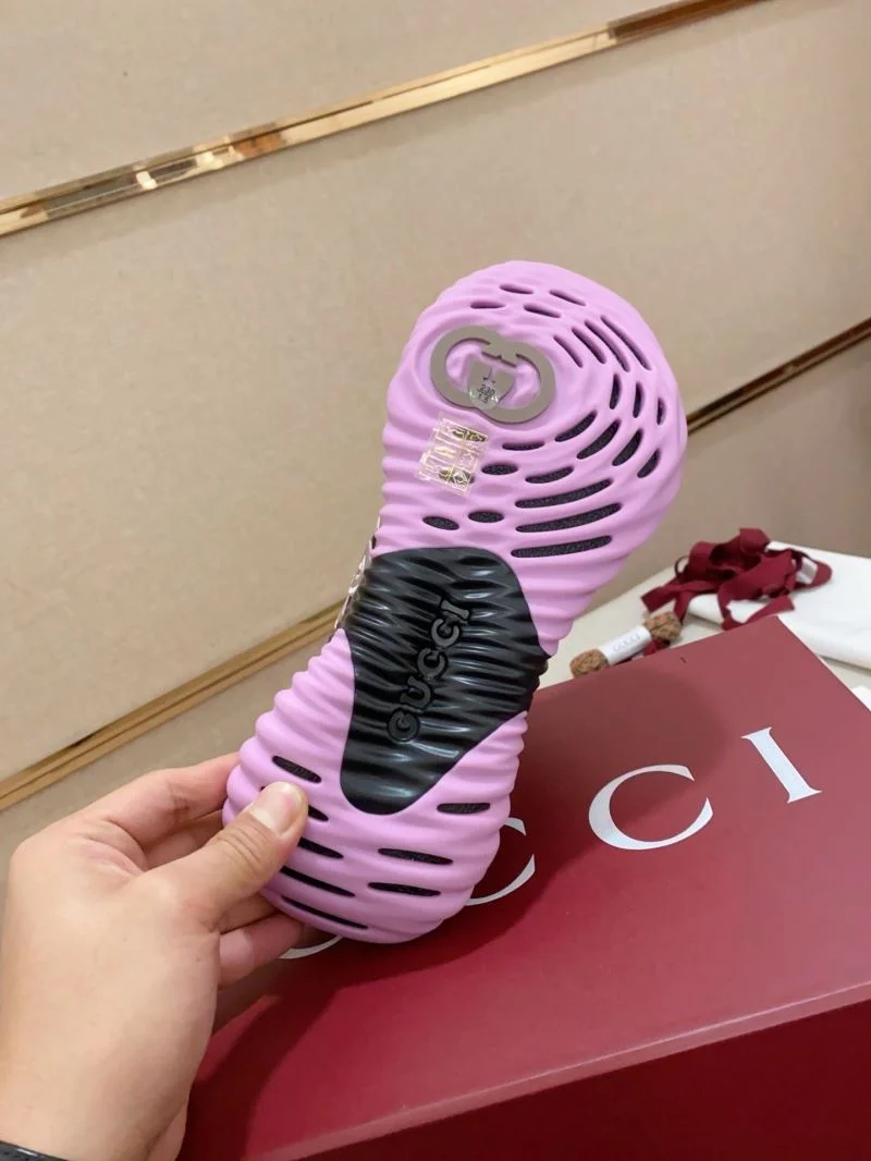 Gucci Rhyton Shoes Snug 25310
