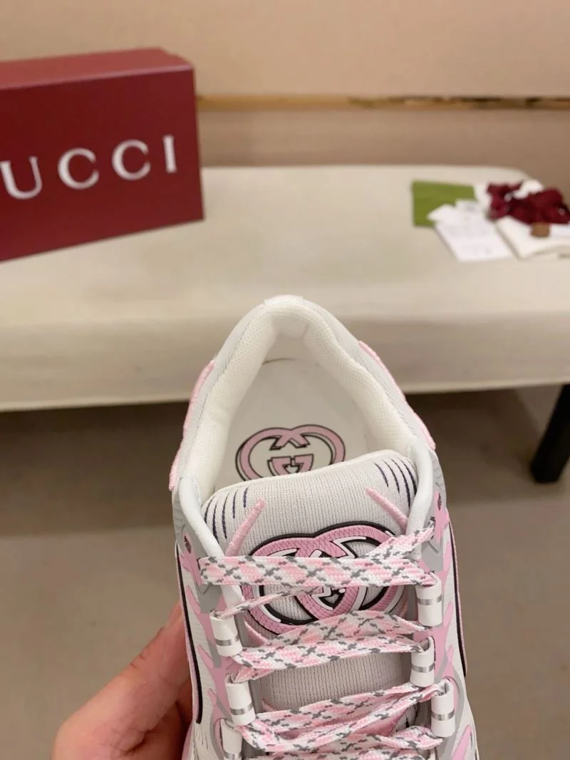 Snug Gucci Rhyton Shoes 25334
