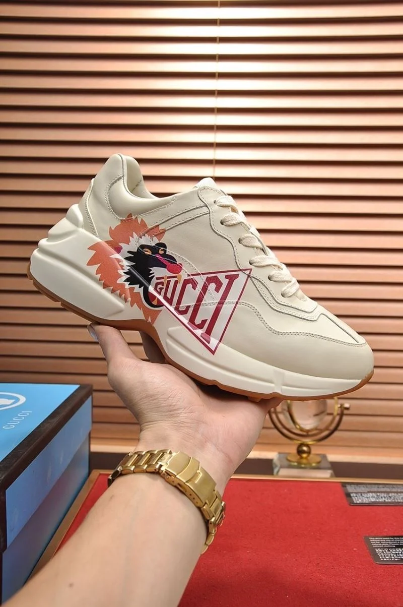 Gucci Rhyton Shoes Minimalist 25297