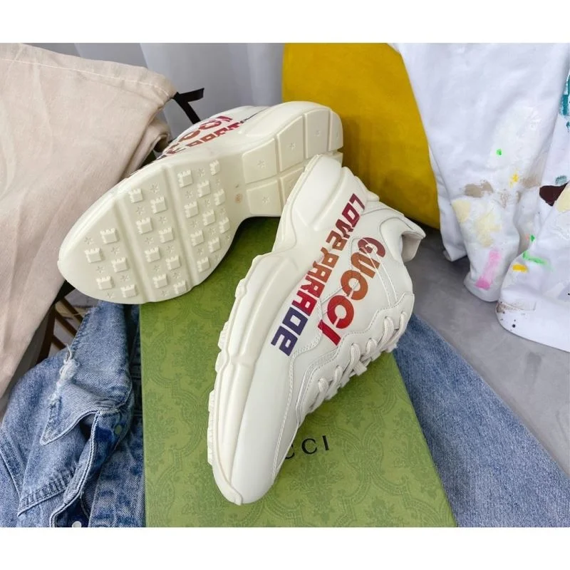 Gucci Rhyton Shoes Versatile 26023