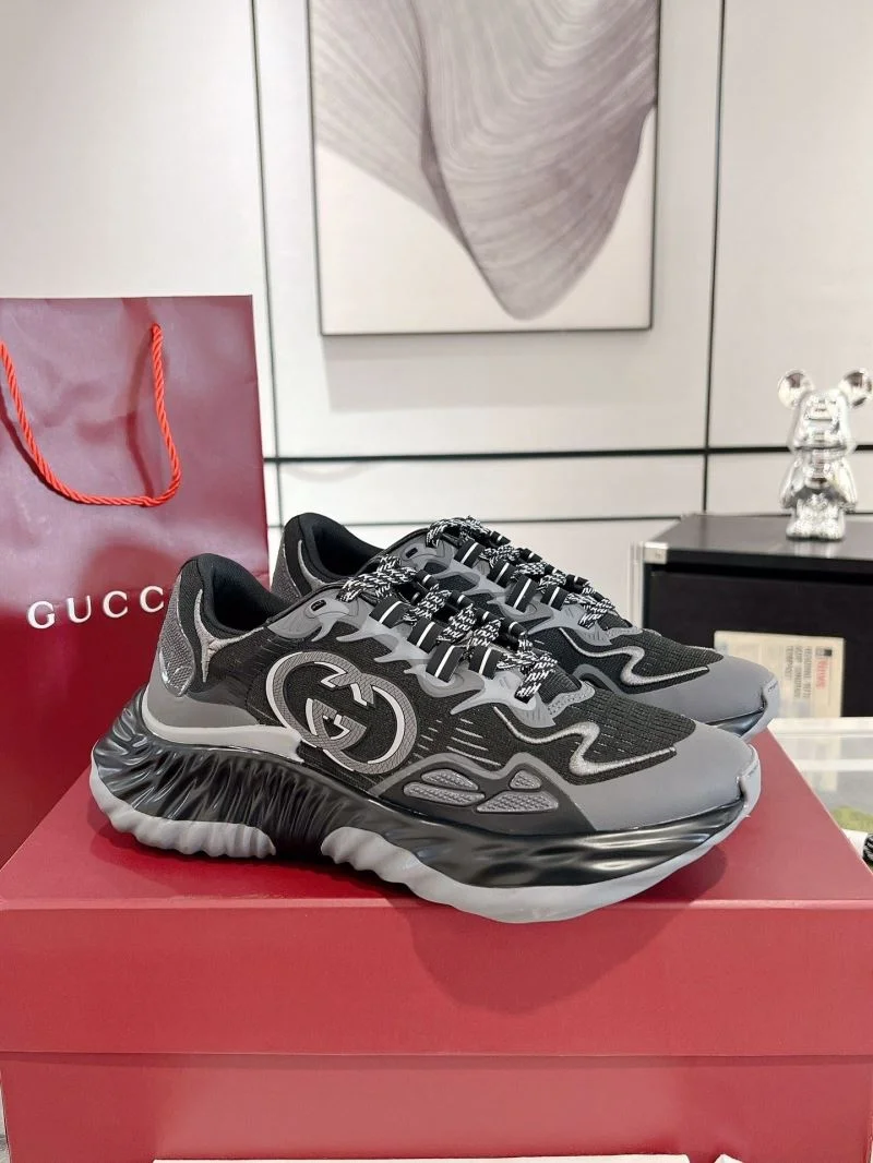 Durable Gucci Rhyton Shoes 26020