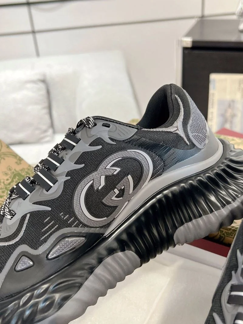 Durable Gucci Rhyton Shoes 26020