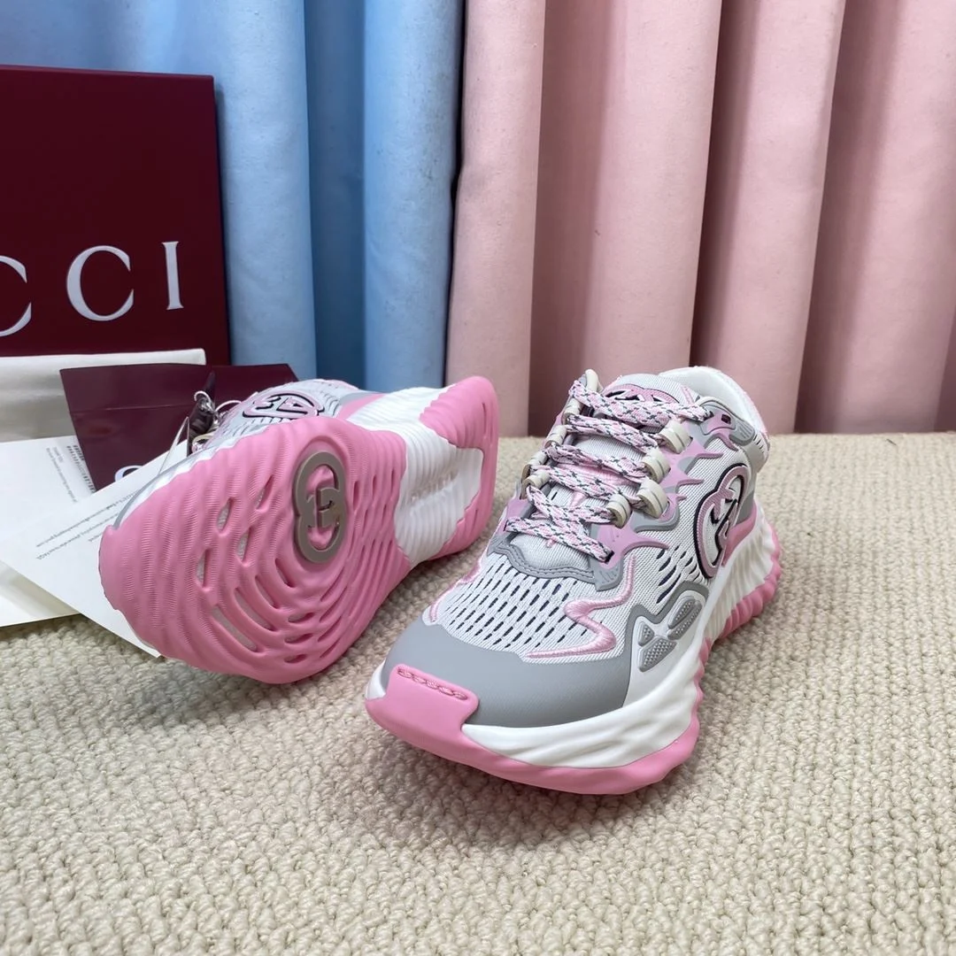 Gucci Rhyton Shoes EyeCatching 24425