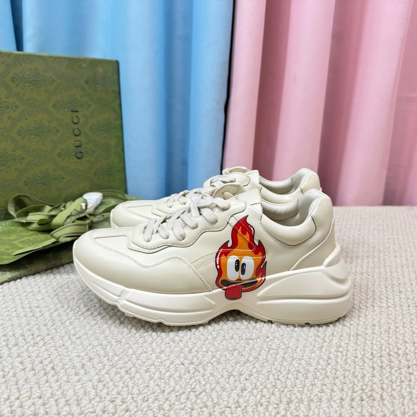 Gucci Rhyton Shoes Durable 24424
