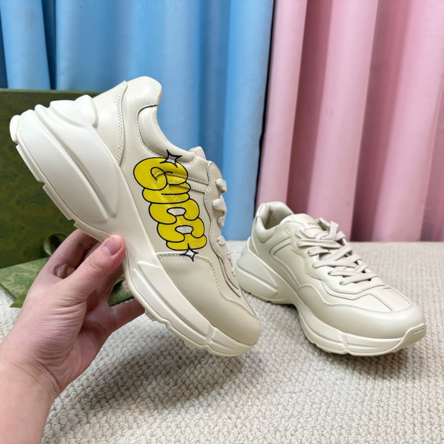 Gucci Rhyton Shoes Durable 24424