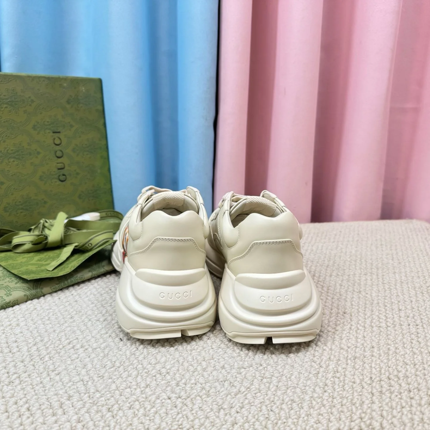 Gucci Rhyton Shoes Durable 24424