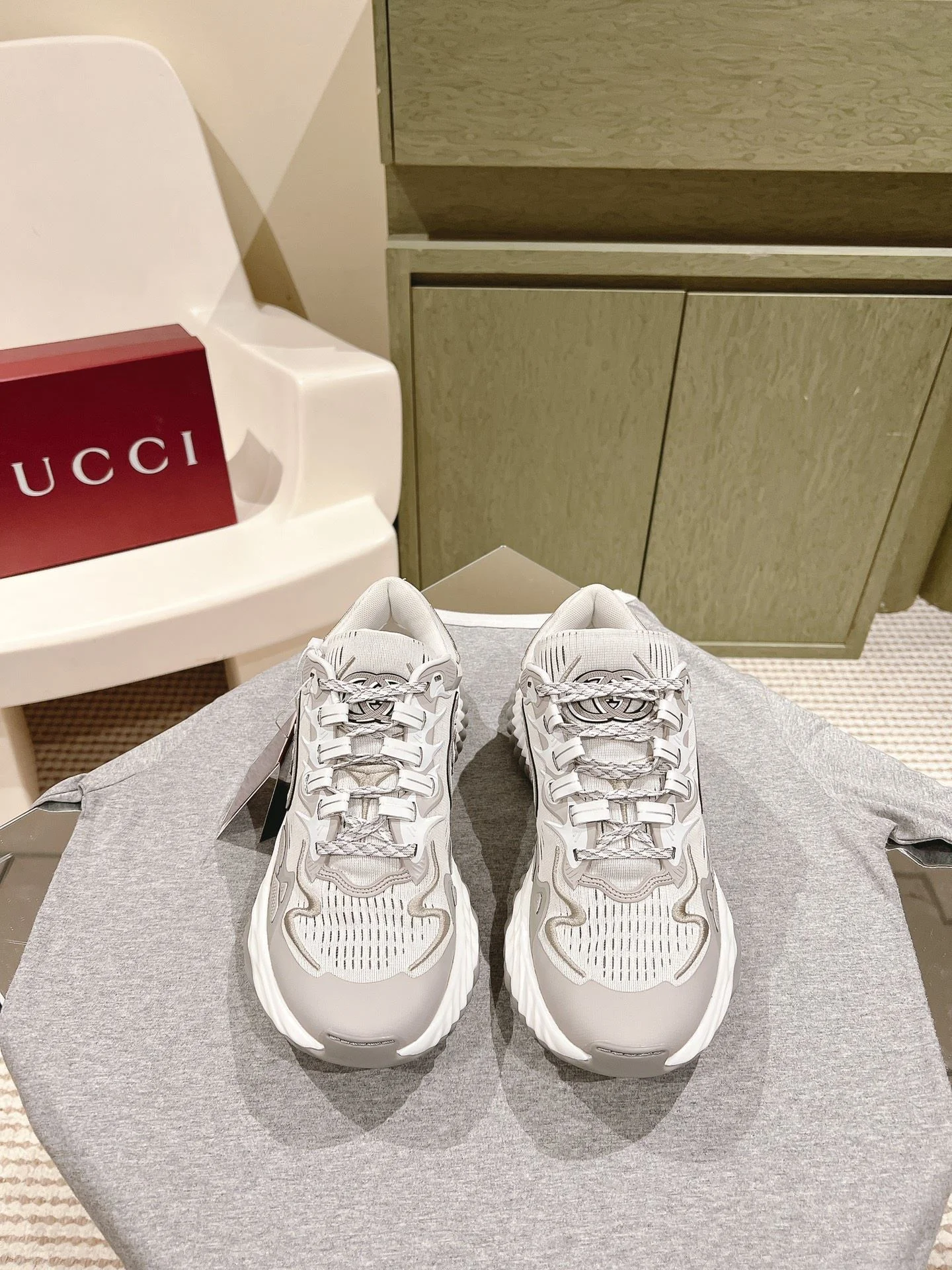 Breathable Gucci Rhyton Shoes 24422