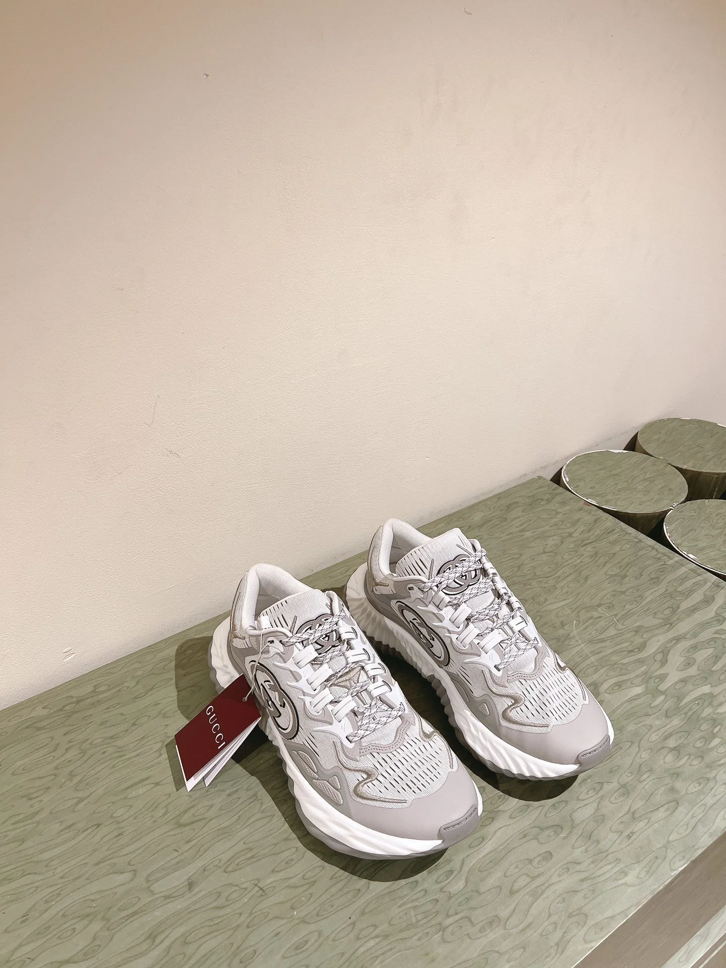 Breathable Gucci Rhyton Shoes 24422