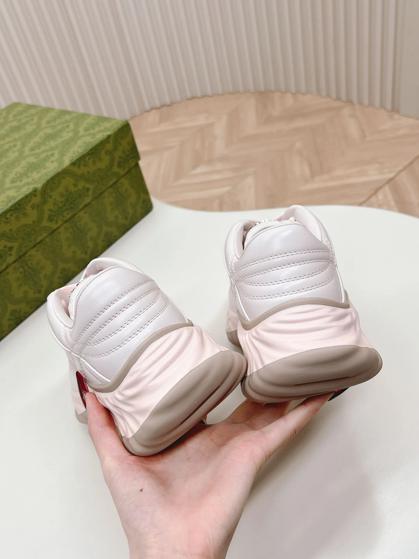Unique Gucci Rhyton Shoes 24413