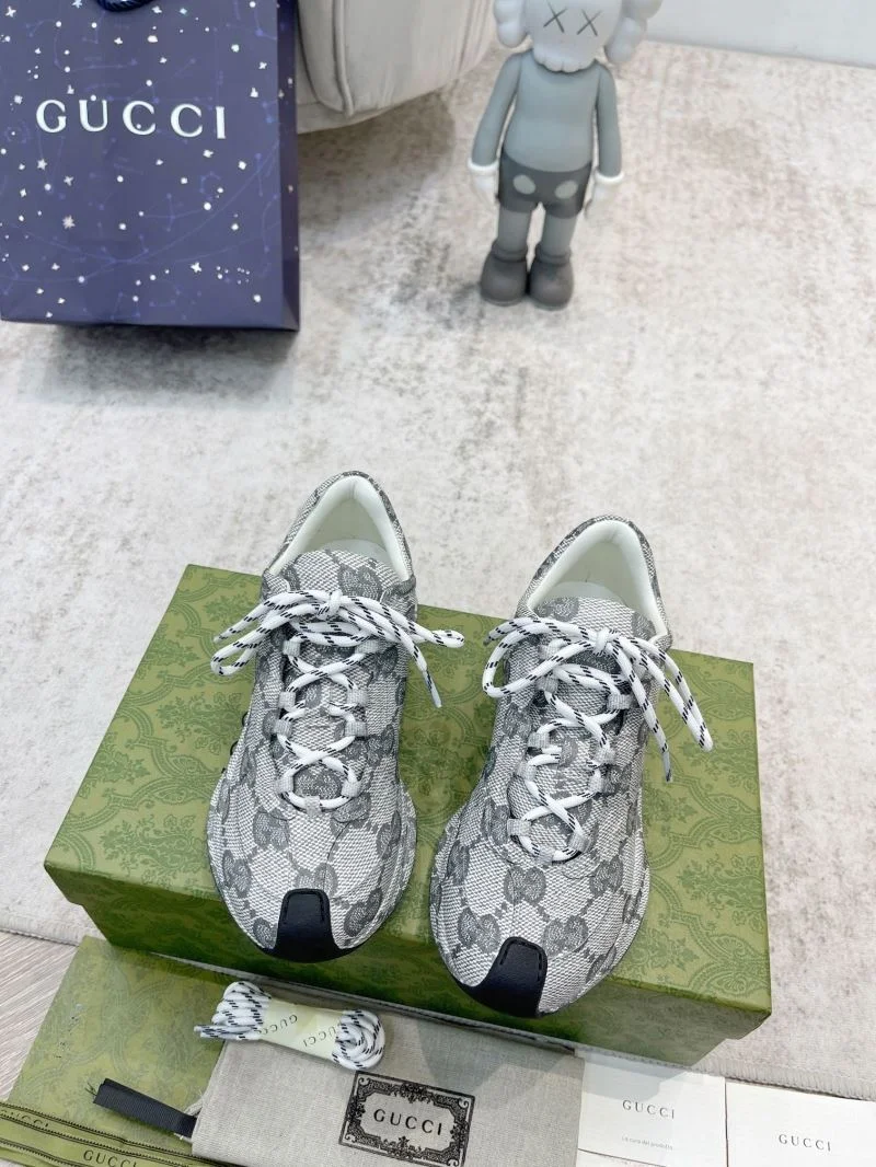 Gucci Rhyton Shoes Breathable 24400