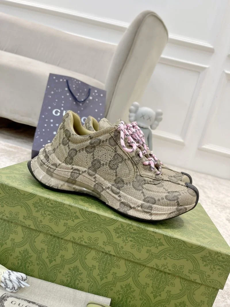 Trendsetting Gucci Rhyton Shoes 24392