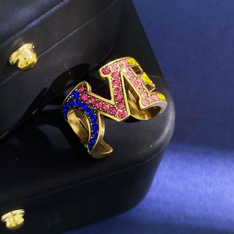 Neat Gucci Rings 246414