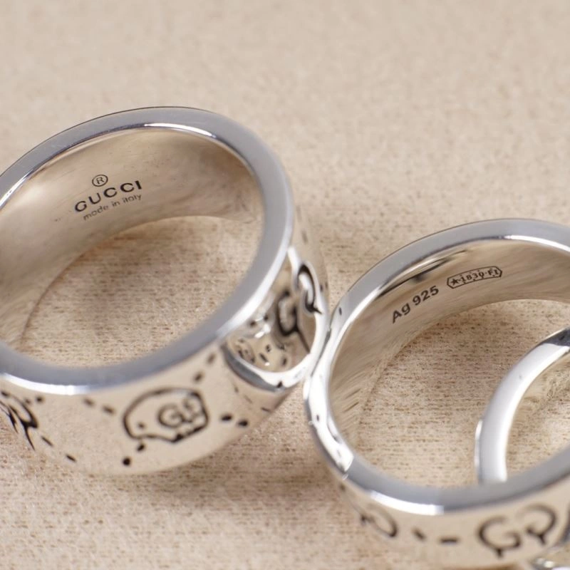 Gucci Rings SmartChoice 246410