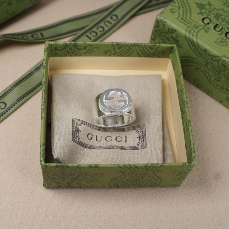 Gucci Rings WellDesigned 246405