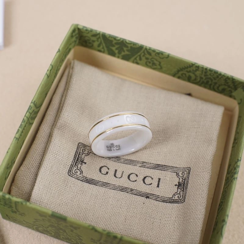 Sporty Gucci Rings 246399