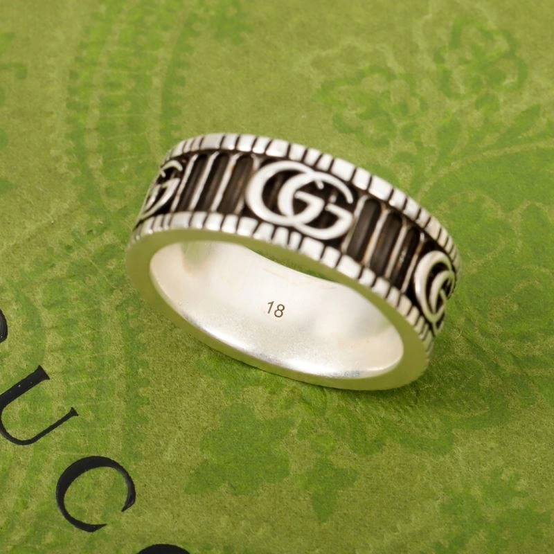 Versatile Gucci Rings 246075