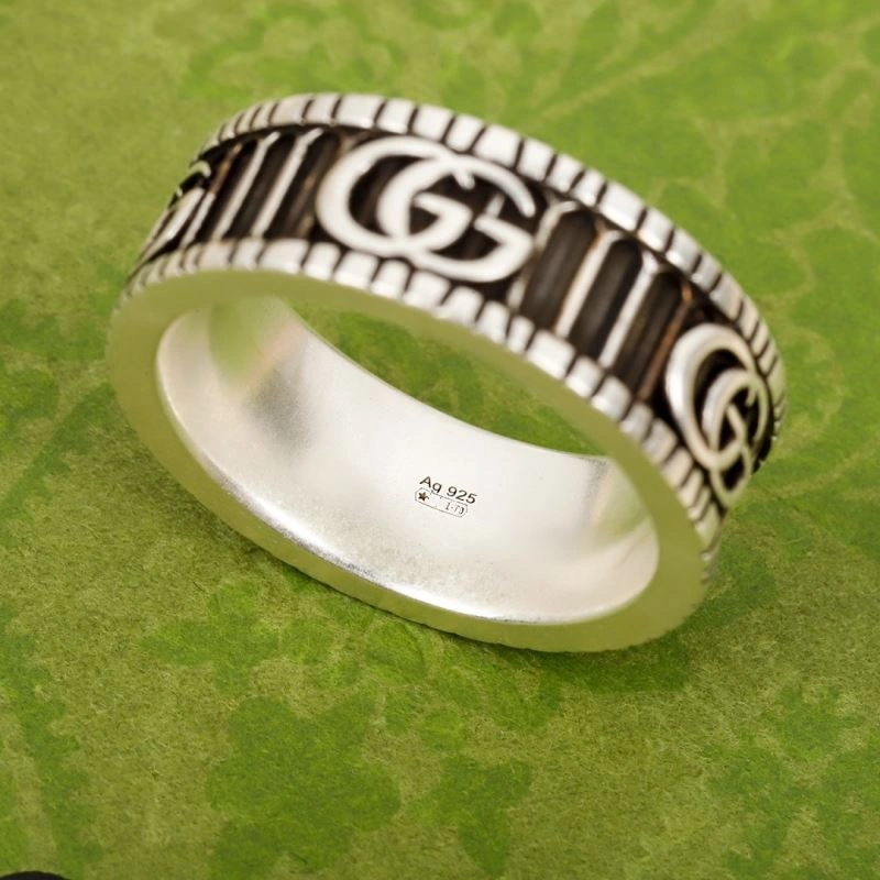 Versatile Gucci Rings 246075