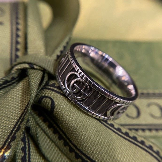Gucci Rings Sleek 243494