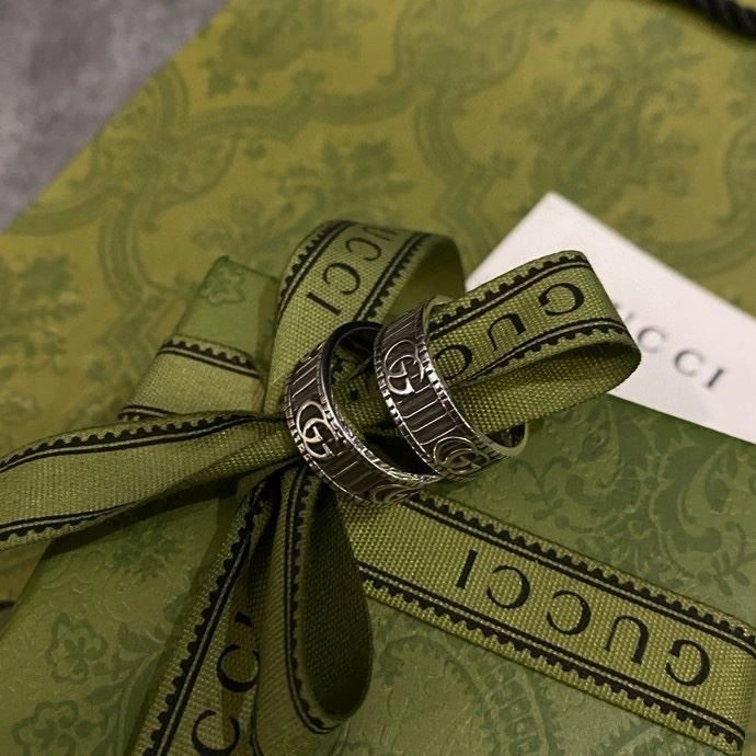 Gucci Rings Sleek 243494