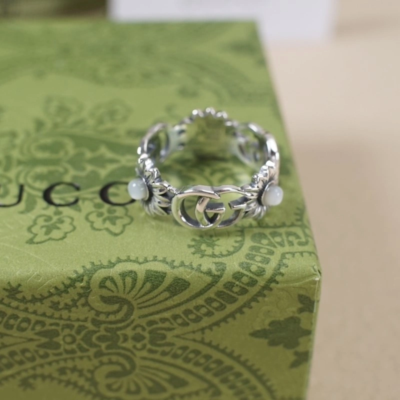 Lightweight Gucci Rings 242869