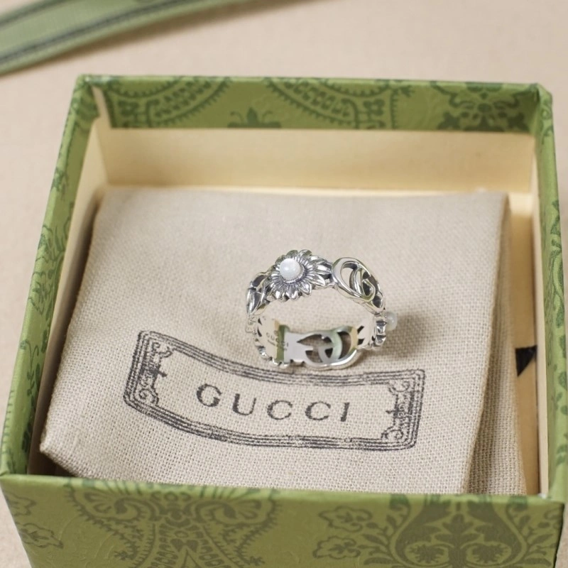 Lightweight Gucci Rings 242869