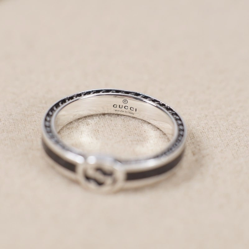 EyeCatching Gucci Rings 242886
