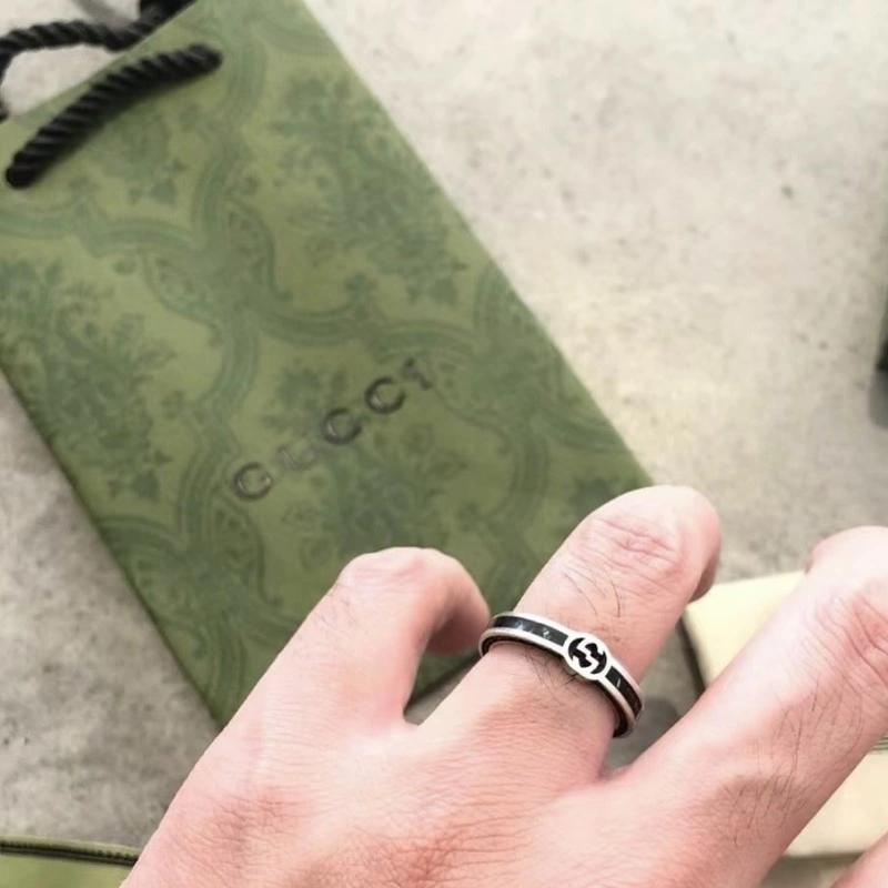 EyeCatching Gucci Rings 242886