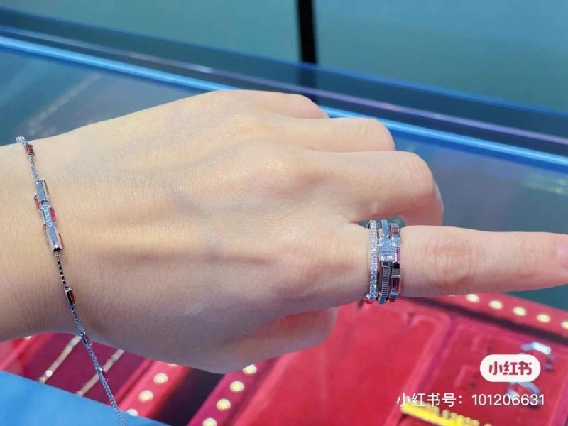 Gucci Rings SmartChoice 242854