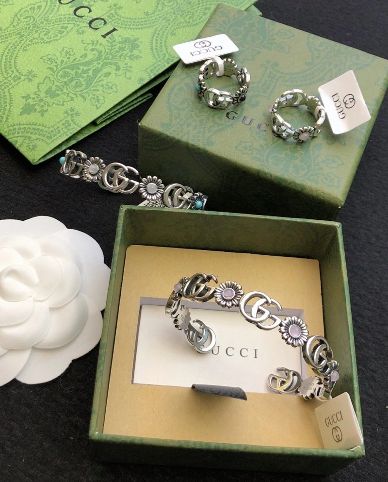 Chic Gucci Rings 242851