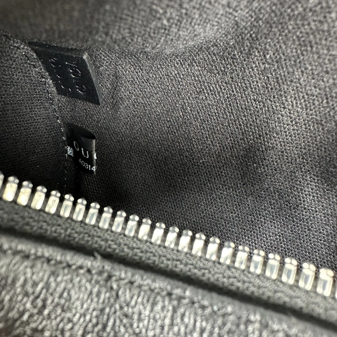 Compact Gucci Round Bags 72537