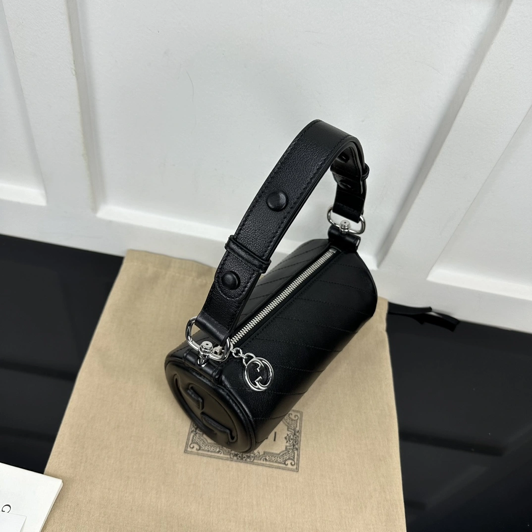 Gucci Round Bags Supportive 72545