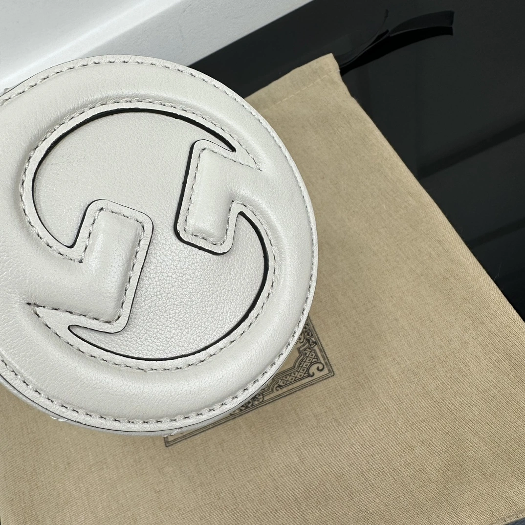 Unique Gucci Round Bags 72534