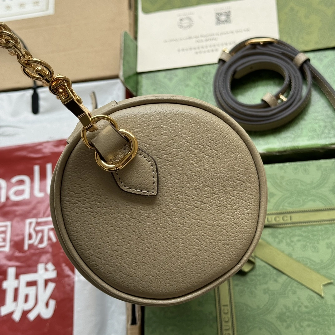 ModernLook Gucci Round Bags 72520