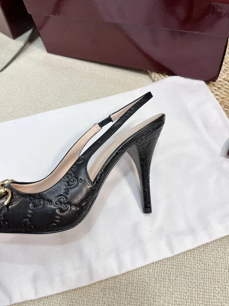 Gucci Sandals Reliable 25068