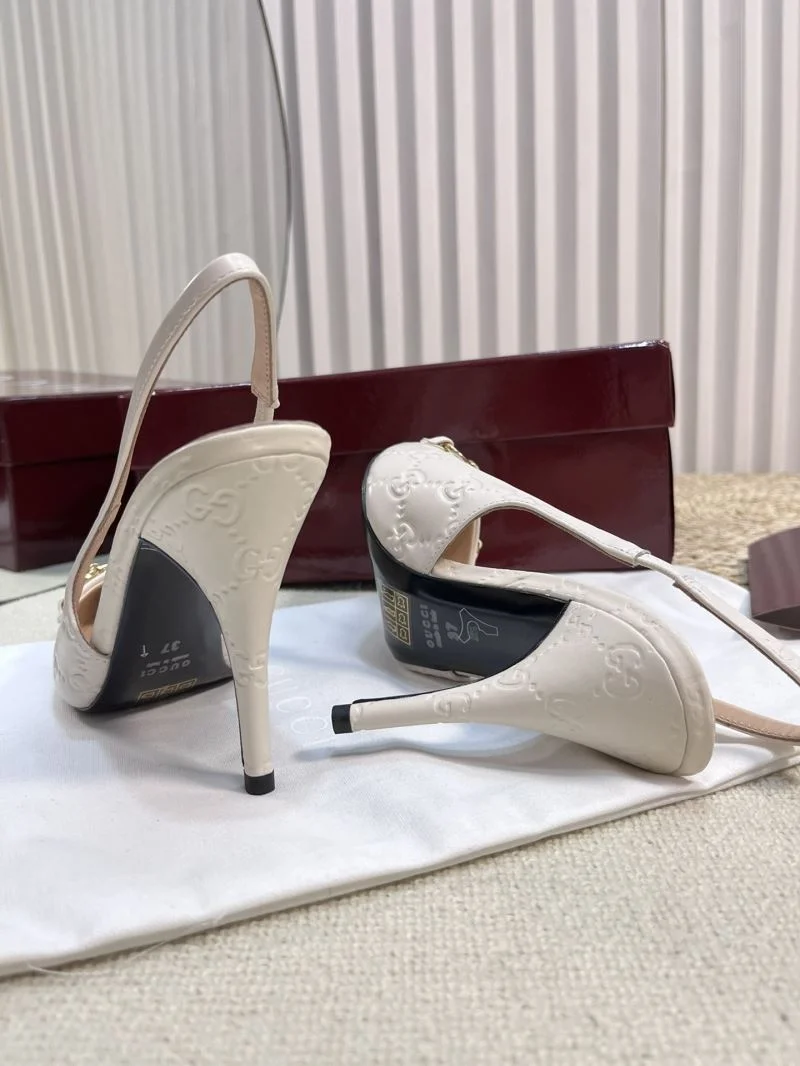 Gucci Sandals Sophisticated 25062