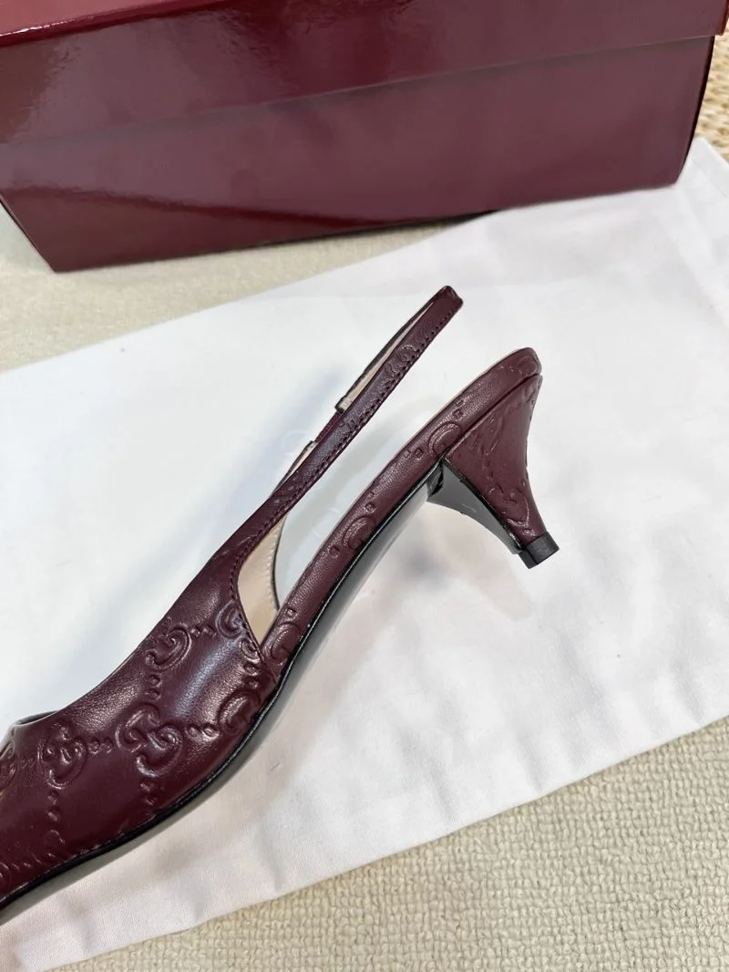 Gucci Sandals WaterResistant 25052