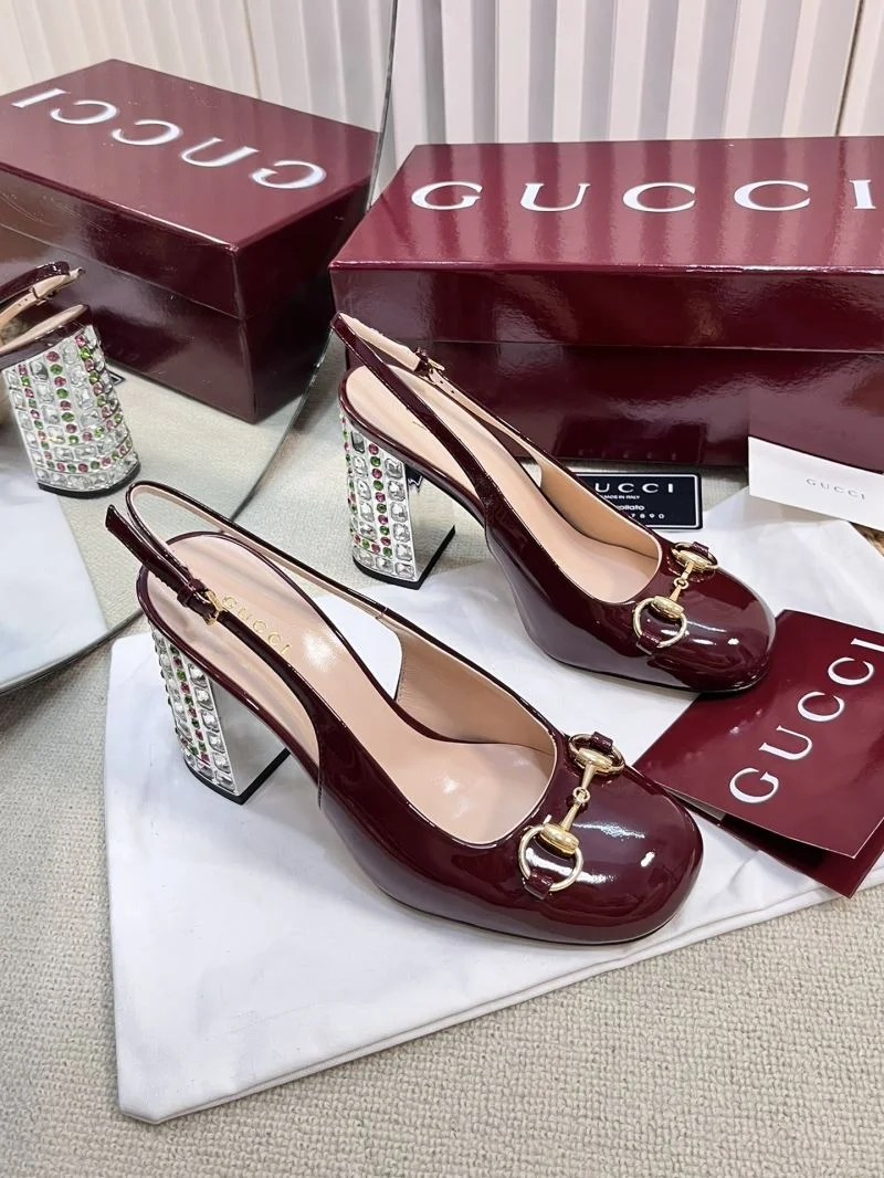 Sophisticated Gucci Sandals 25058