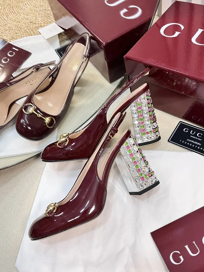 Sophisticated Gucci Sandals 25058