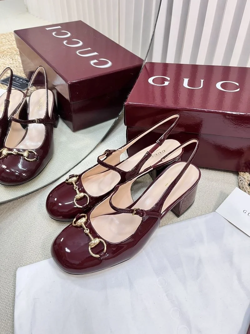 Gucci Sandals Breathable 25048