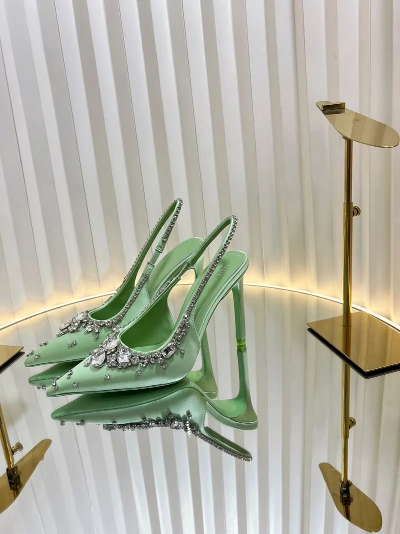 NewStyle Gucci Sandals 25140