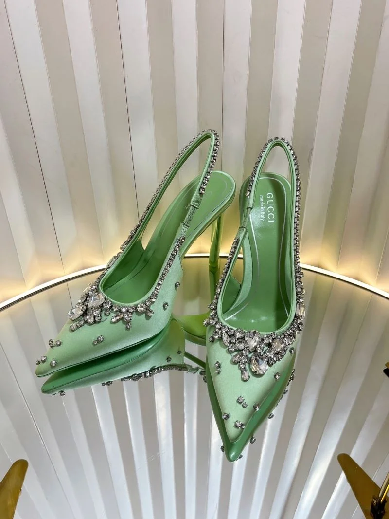 NewStyle Gucci Sandals 25140