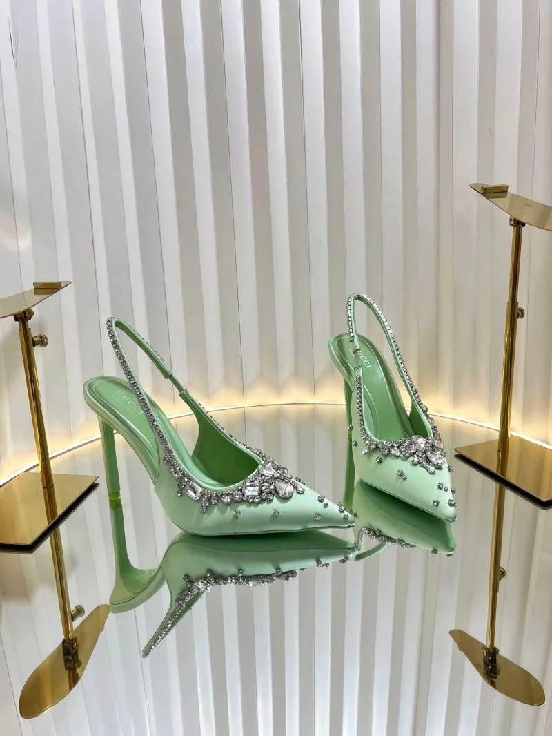 NewStyle Gucci Sandals 25140