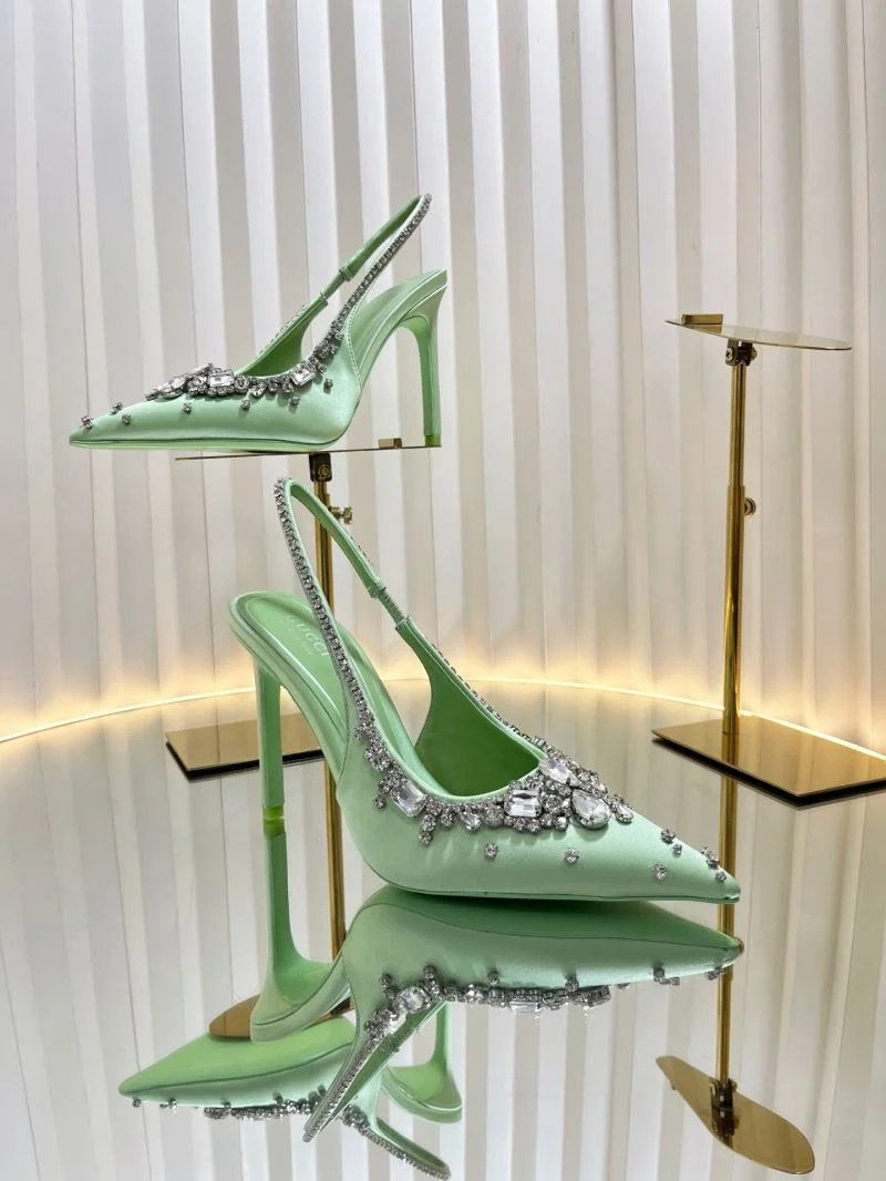 NewStyle Gucci Sandals 25140