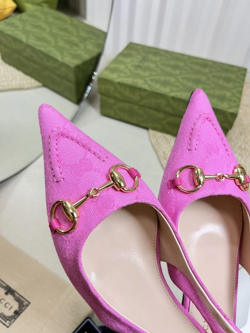 Gucci Sandals WeatherProof 25038
